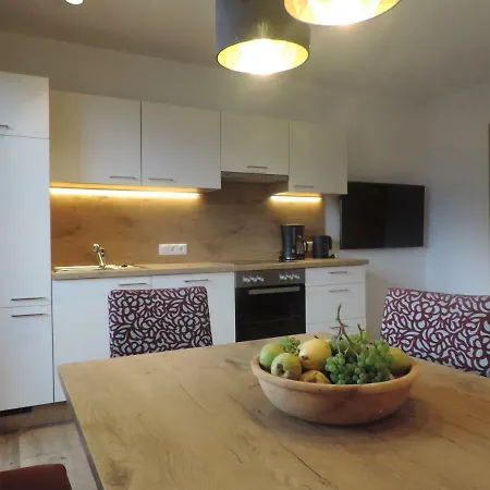 Ritzerhof Apartment *